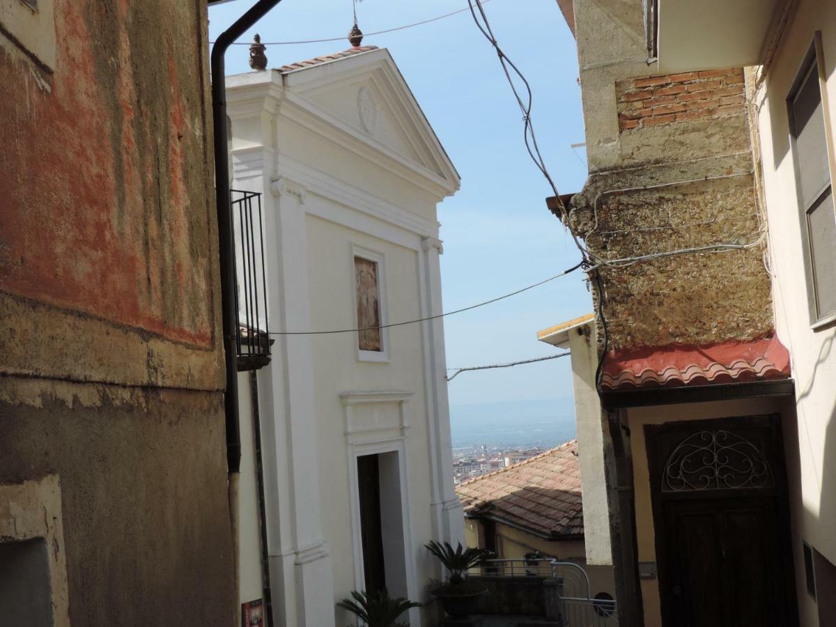 Lamezia Centro, Appartamento Giorgia لاميزيا تيرمي المظهر الخارجي الصورة